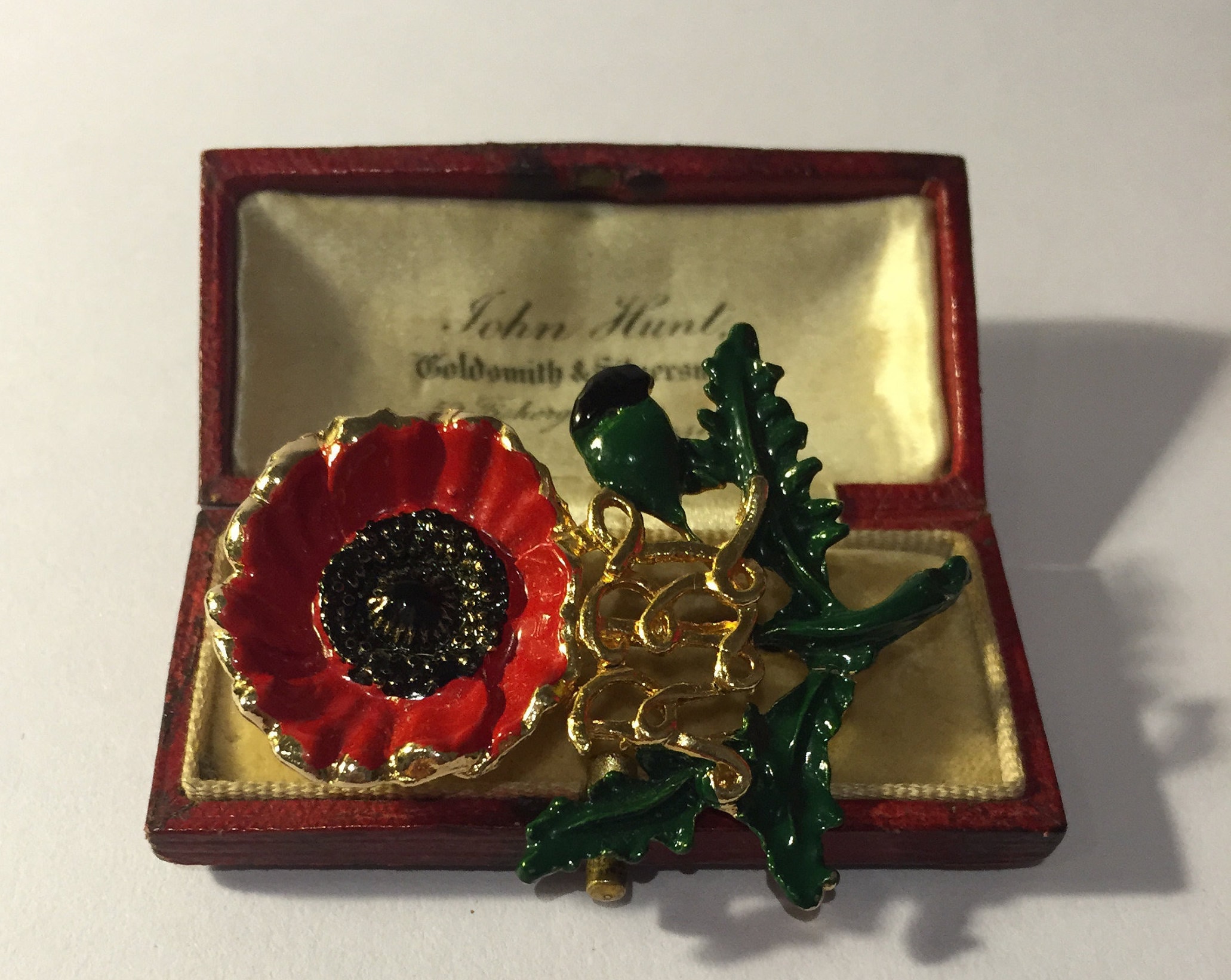 Remembrance Brooch, Vintage Poppy Brooch, Vintage flower Brooch, Poppy
