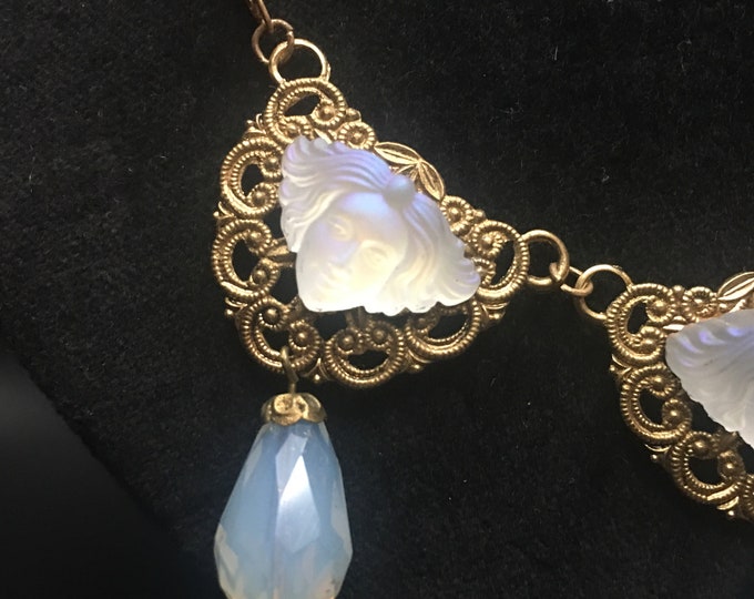 Vintage Face Necklace, Vintage Necklace, Face Jewellery, Rare design necklace, collector's piece.