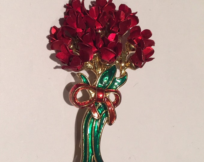 Vintage Flower Brooch, Costume Brooch, Gold Brooch, Vintage brooch, Costume Jewellery, Flower jewellery, ladies brooch, fantastic piece.