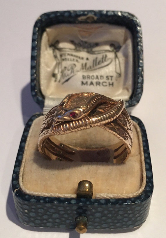 SOLD SOLD SOLD Vintage Snake Ring, Ring, 18 Ct Sna