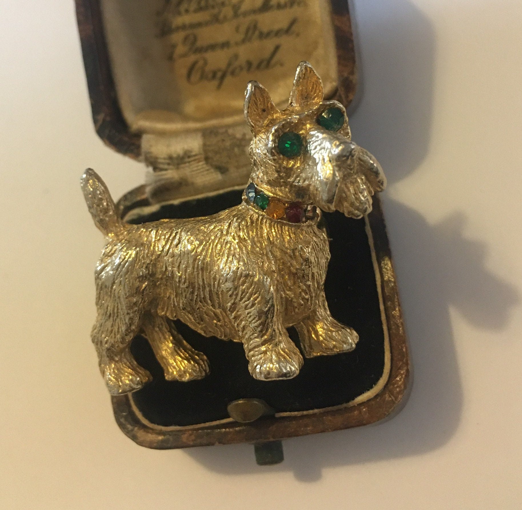 Vintage Dog Brooch, Dog Brooch, Vintage animal pin, Dog jewellery, Gold dog pin, vintage