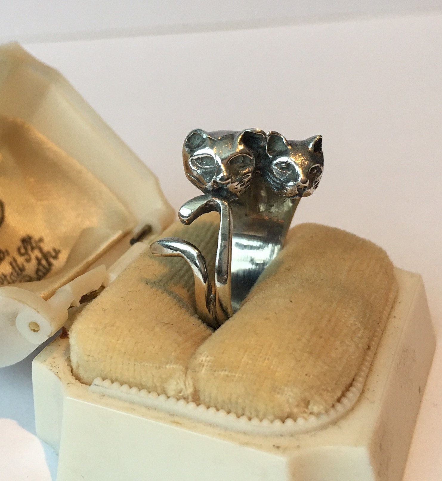 Vintage Cat Ring, Vintage Silver Cat ring , Sterling silver cat ring