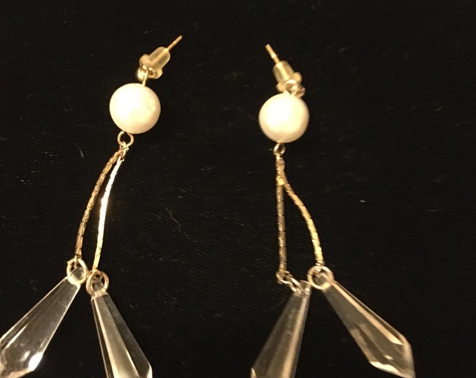 Vintage Earring's with wonderful design and style, rare elegant design