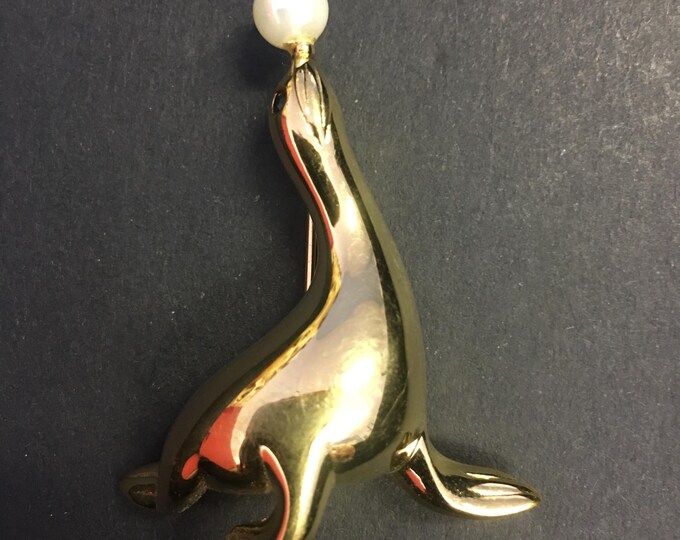 Vintage Seal Jewellery, Designer Seal Brooch, Vintage Seal brooch, vintage Seal Jewellery, Seal Pin