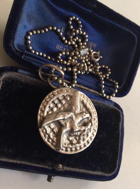 Vintage Sterling Silver Bird Medallion Necklace, … - image 5