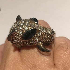 Vintage  Panther ring, Fantastic costume piece.