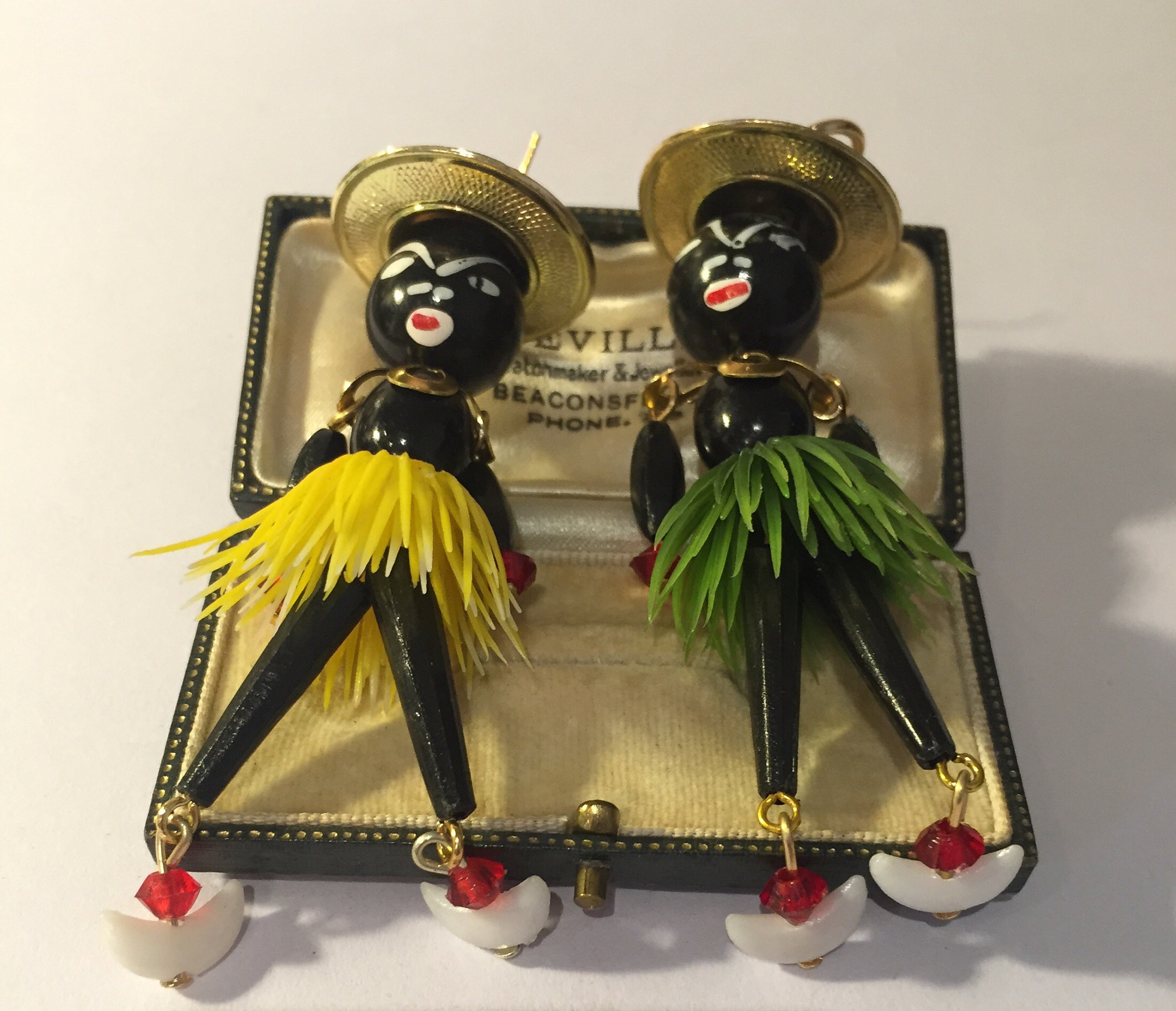 Vintage Doll Earrings, Doll Earrings, Gold doll Earrings, Doll