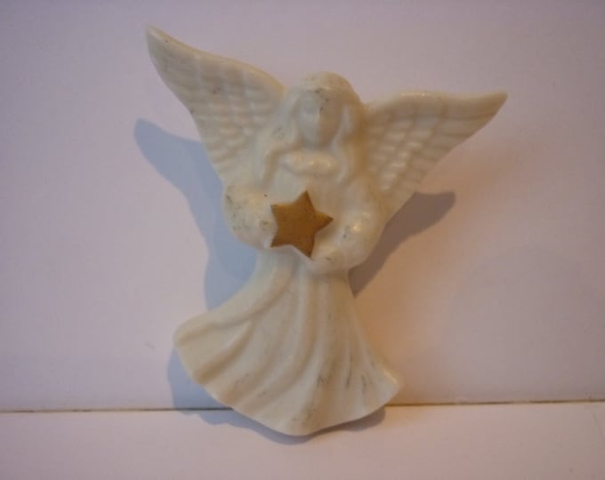 Vintage Angel brooch, Vintage Brooch, Angel Pin, Cupid brooch, Angel Pin, Cupid jewellery, divine interesting costume piece.