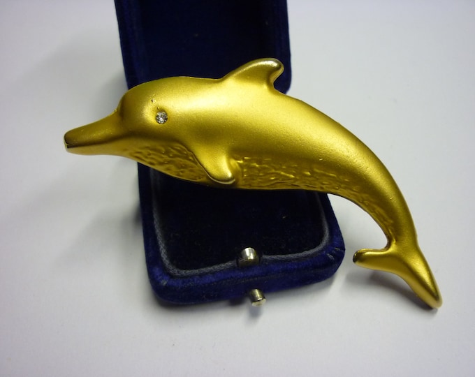 Vintage Dolphin Brooch, Dolphin Brooch, Dolphin Jewellery, Dolphin Pin, Dolphin Jewellery, Gold Dolphin, Animal Pin, Sea Brooch, divine.