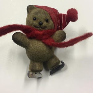 Teddy Bear Brooch, Teddy Brooch, Teddy Bear Brooch, Vintage Teddy Bear brooch, Teddy pin, Bear pin, Divine Piece.