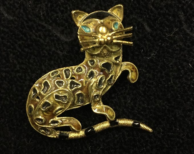 Vintage Cat Brooch, Cat Jewellery, fantastic Costume piece