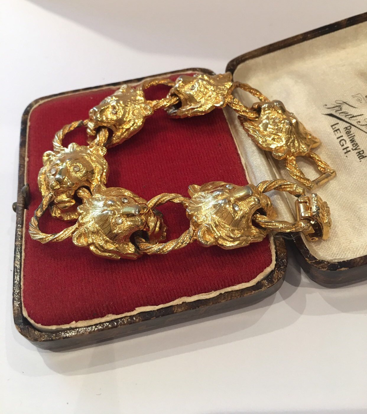 Vintage Lion Bracelet, Vintage Lion Bracelet, Lion Head bracelet, Lion