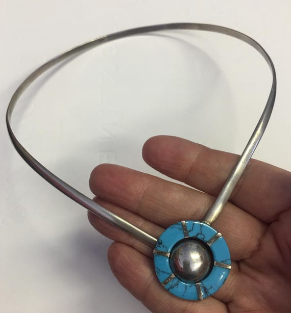 Vintage Turquoise Sterling Silver Necklace With Exquisite Design
