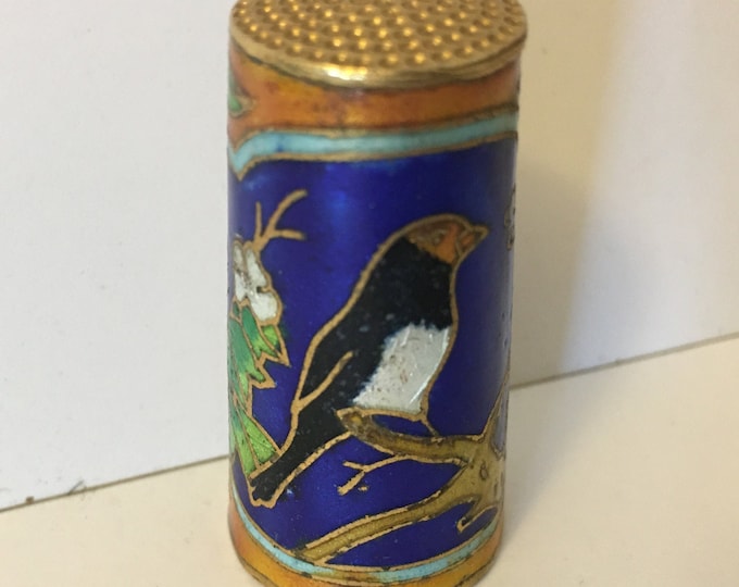 Vintage Bird thimble, Cloisonne Bird thimble, Bird head thimble, Bird thimble, Cloisonne thimble, beautiful piece.