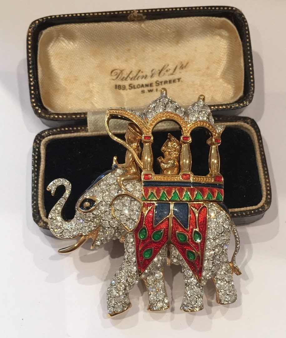 RESERVED Vintage Elephant brooch, Gold brooch, Rhinestone Elephant Pin