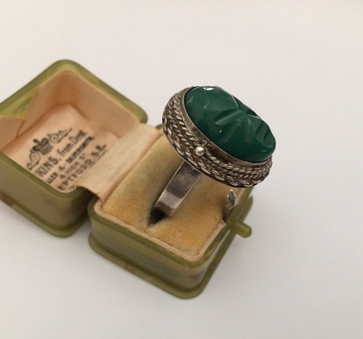 Vintage Poison Ring, Vintage Silver Poison ring, Carved Face Ring