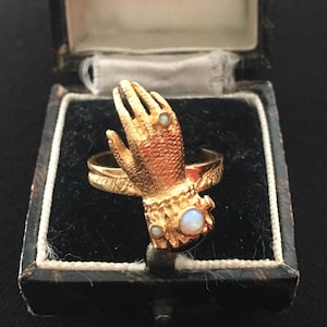 Vintage Fede Ring, Hand Ring, Sterling Silver Gilt Ring, Hand Jewellery, Vintage hand Ring, Vintage Jewellery, rare statement piece.