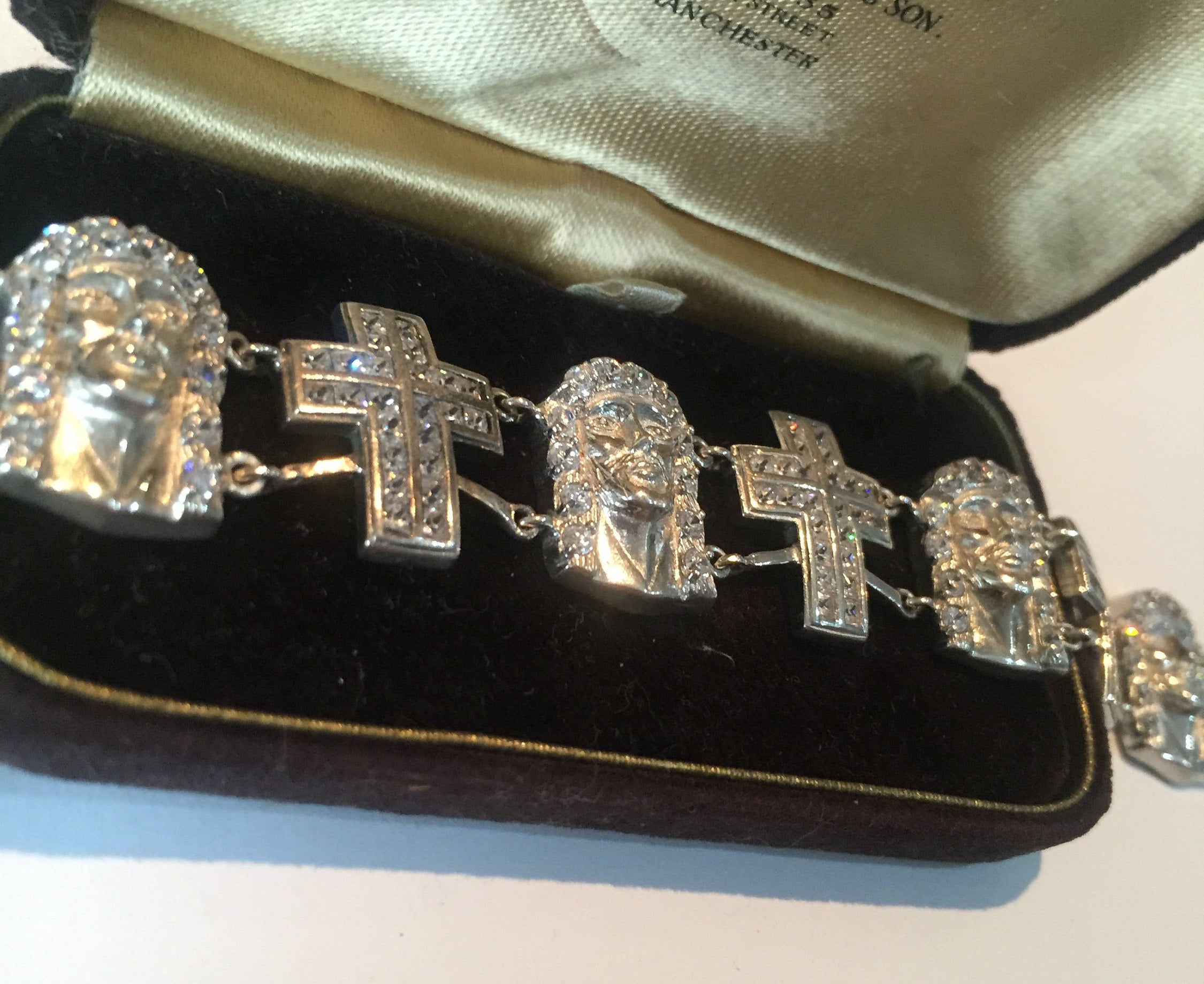 Religious bracelet, Jesus Bracelet, Vintage Bracelet, Silver Crucifix