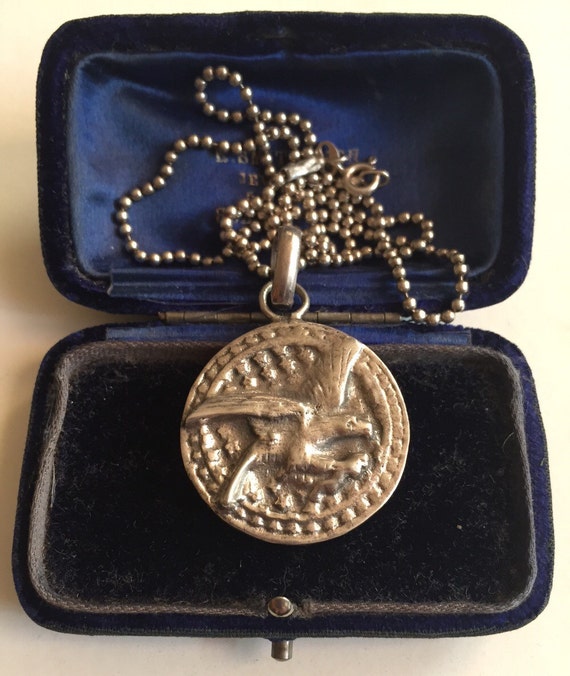 Vintage Sterling Silver Bird Medallion Necklace, … - image 2