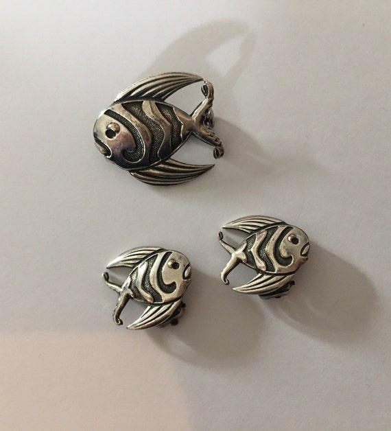 Vintage Fish Set, Fish Earrings, Fish Brooch, Vin… - image 7