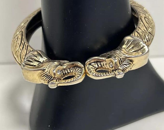 Vintage Elephant bracelet, elephant bracelet, elephant jewellery, elephant costume bracelet, elephant bangle, rare piece
