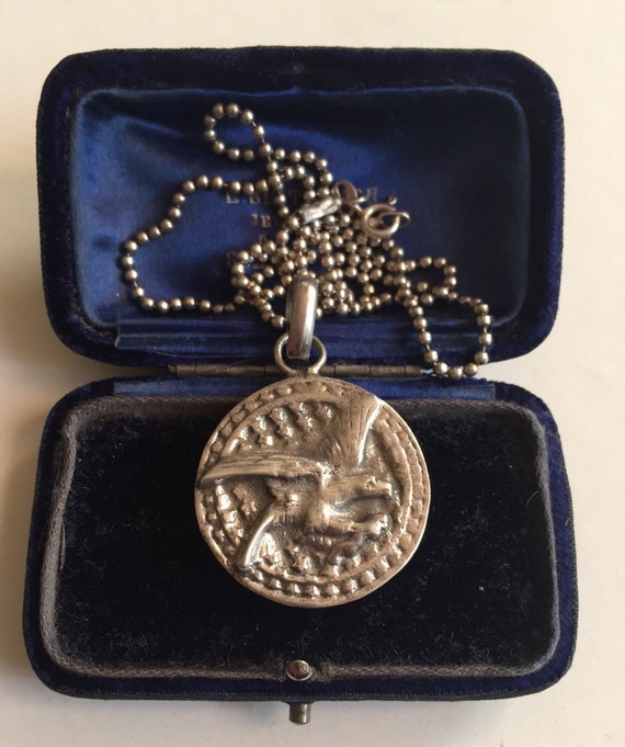 Vintage Sterling Silver Bird Medallion Necklace, … - image 1