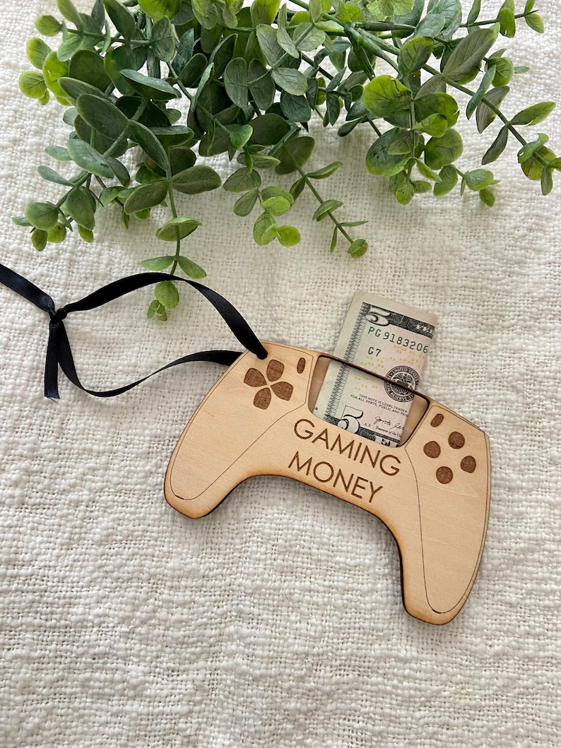 Laser Engraved Gaming Money Holder | Gamer Cash Gift | Teen Tween Kids Christmas Birthday Gift | Stocking Stuffer | Teen boy gift image 1