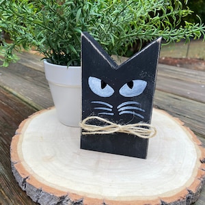 Wooden Black Cat | Halloween Tiered Tray Decor | Halloween Decor | Cat decor | Wooden Cat | Spooky Cat