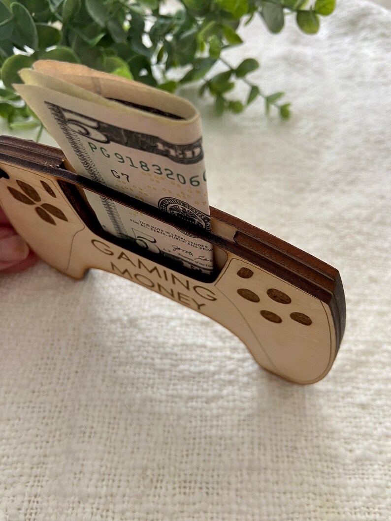 Laser Engraved Gaming Money Holder | Gamer Cash Gift | Teen Tween Kids Christmas Birthday Gift | Stocking Stuffer | Teen boy gift image 9