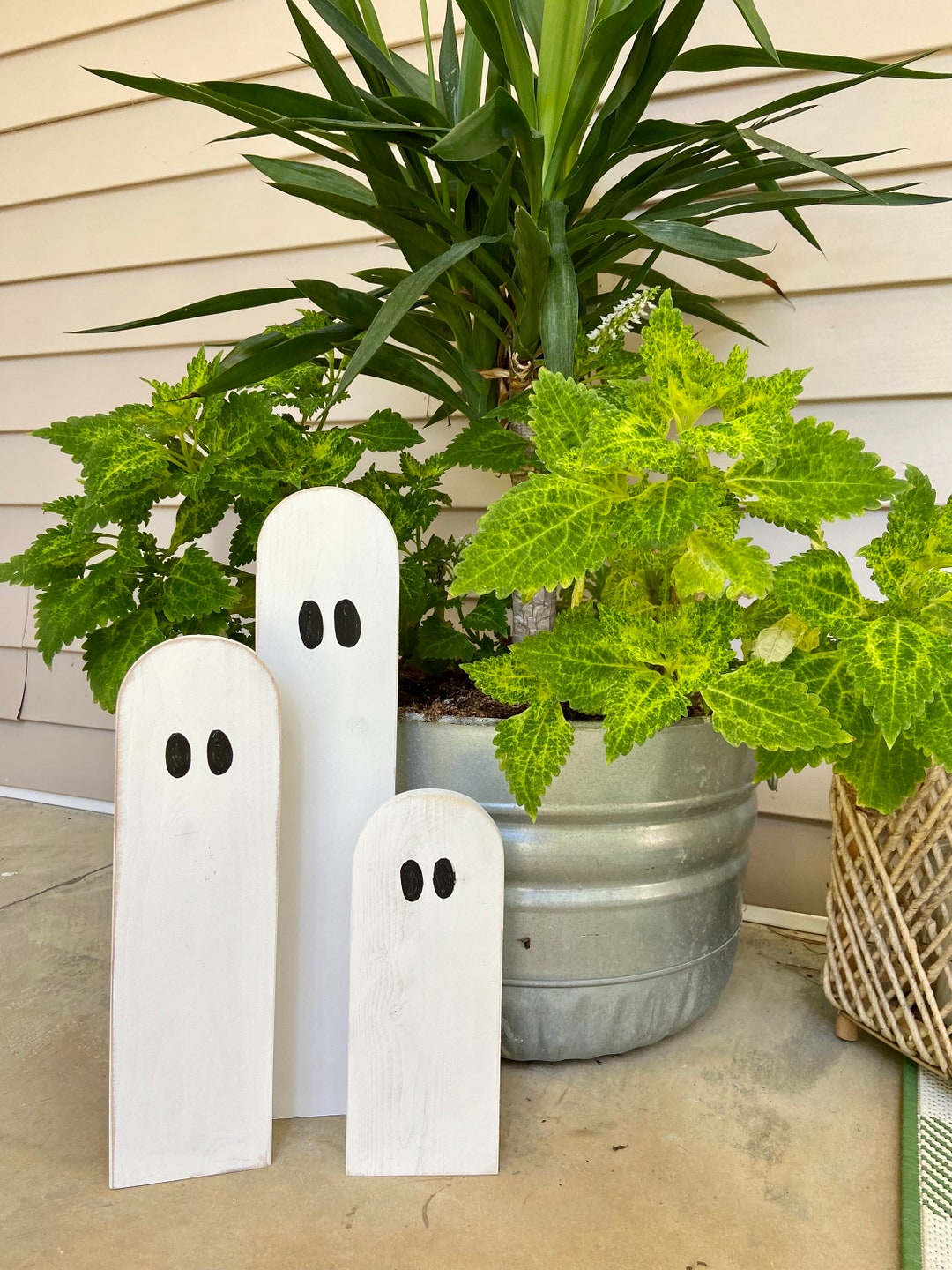 Halloween Decor Set of 3 Wooden Ghosts Halloween Porch Decor Set of 3