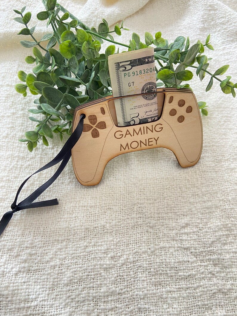 Laser Engraved Gaming Money Holder | Gamer Cash Gift | Teen Tween Kids Christmas Birthday Gift | Stocking Stuffer | Teen boy gift image 6