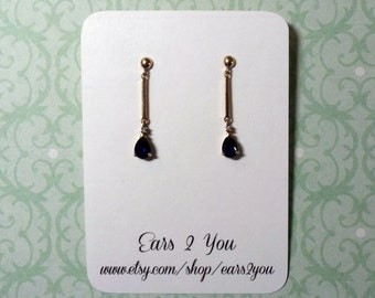 White Earring Cards (50) - personalized 2.5"x 3.5" jewelry display cards . free US shipping . square or rounded corners . Etsy shop supplies