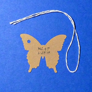 25 etiquetas de boda etiquetas de mariposa etiquetas personalizadas etiquetas kraft etiquetas de novia/novio etiquetas de regalo etiquetas de favor de boda etiquetas de despedida de soltera etiquetas para él y ella