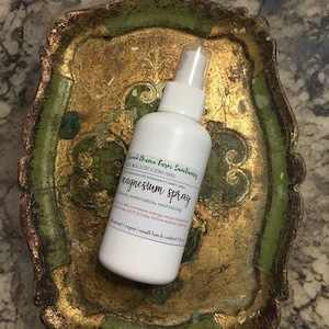 Magnesium Oil, Magnesium Spray, High Concentration, Vegan Friendly, Essential Minerals