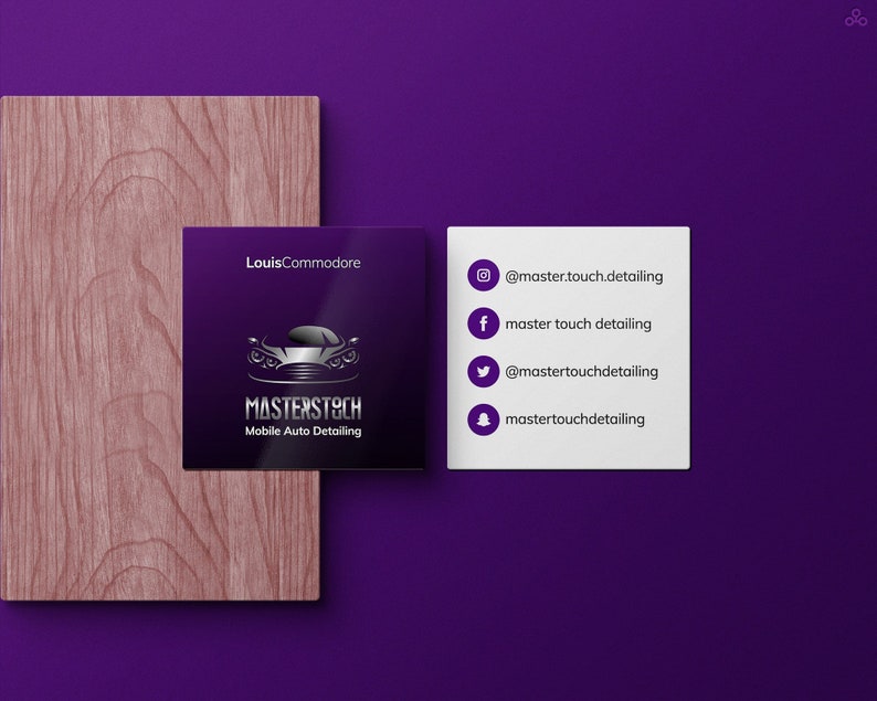 Puede incluir: Tarjeta de visita con fondo morado y textura de madera a la izquierda. La tarjeta muestra "LouisCommodore" y "MASTERTOUCH Mobile Auto Detailing" con un gr&aacute;fico de coche. Una segunda tarjeta muestra redes sociales.
