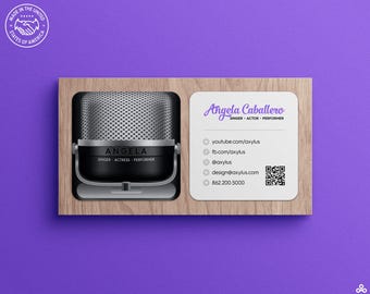Tarjetas de presentación cuadradas personalizables con diseño clásico de micrófono retro en negro y plata para cantantes, artistas y podcasters