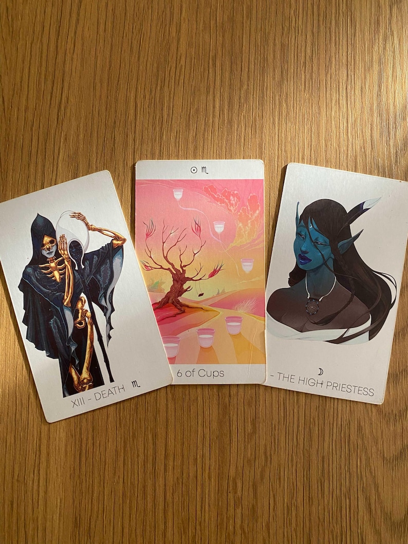WHITE FLY TAROT image 19