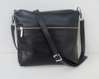 Black crossbody purse for women Leather medium bag