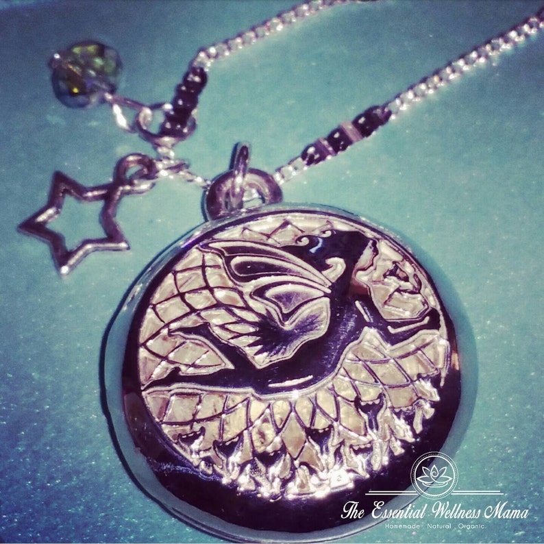 Essential Oil Necklace / Aromatherapy Necklace / Essential Oil Diffuser