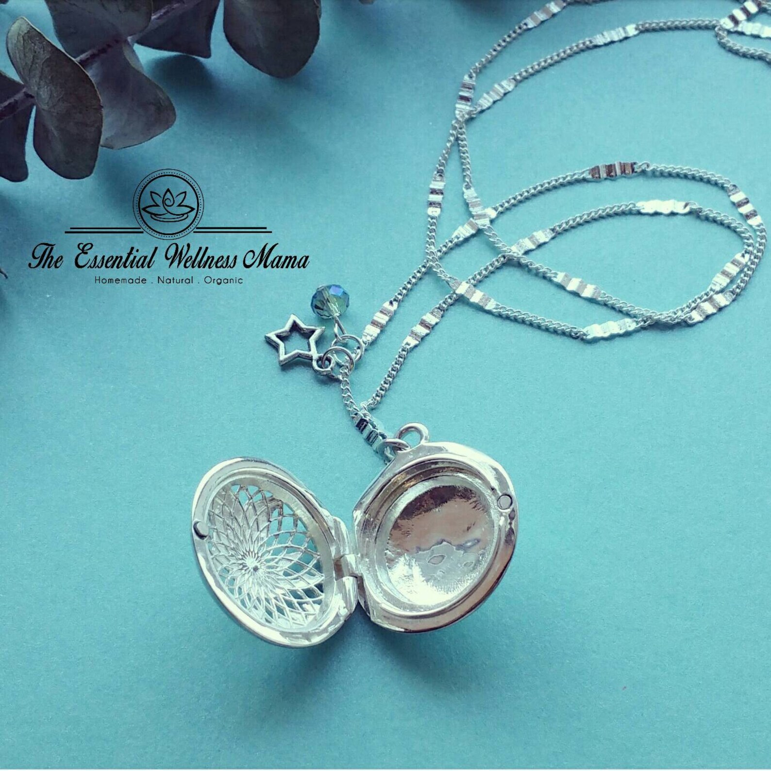 Essential Oil Necklace / Aromatherapy Necklace / Essential Oil Diffuser