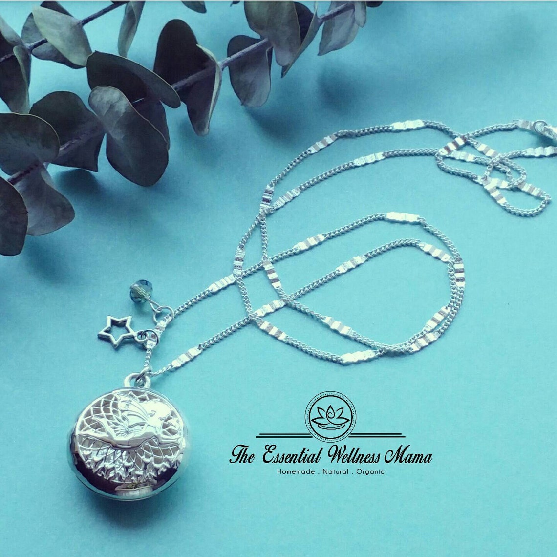 Essential Oil Necklace / Aromatherapy Necklace / Essential Oil Diffuser Necklace / Silver