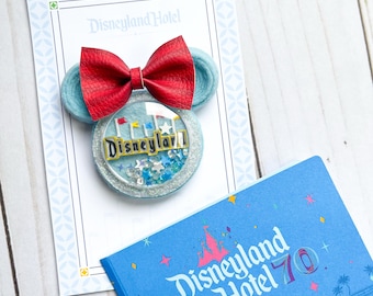 Disneyland Feltie Shaker