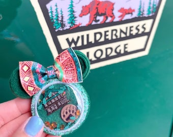 Wilderness Lodge Feltie Shaker