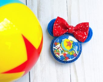 Pixar Place Feltie Shaker