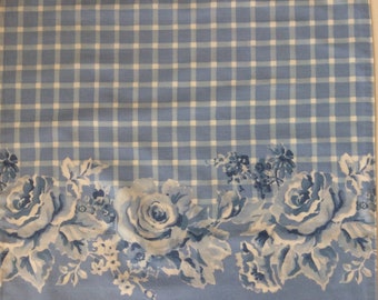 Set of 5 Floral and Blue Gingham Double-sided Cloth Napkins