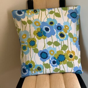 20 x 20 Poppy Pillow Cover image 2