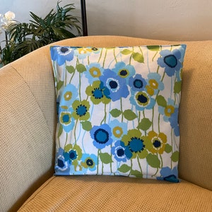 20 x 20 Poppy Pillow Cover image 1