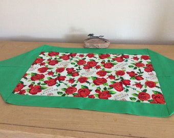 Mini Kentucky Derby Table Runner 30”