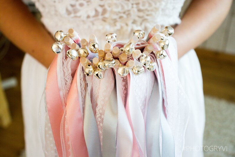 Wedding Wands Hochzeitsstäbe Glücksstäbe mit Glöckchen Bild 1