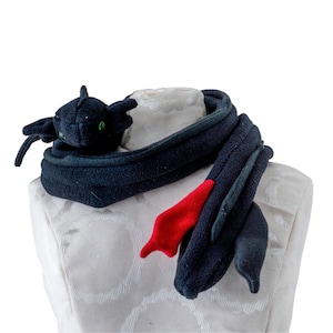 Black: Dragon Scarf